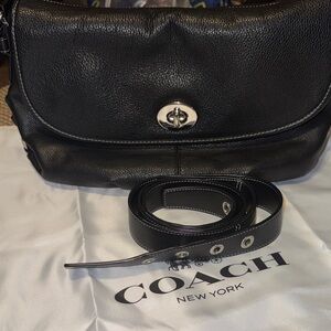 Coach Black Leather Shoulder Bag